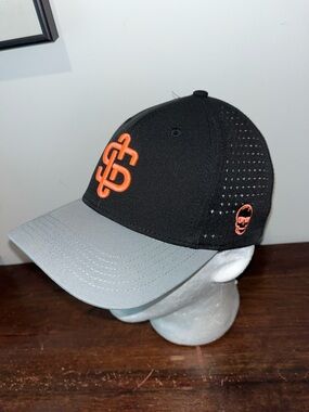 New UNRL Skull Legacy SF Giants colors baseball cap hat